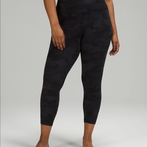 Lululemon Align High Rise 25” sz8 heritage camo 365 deep grey muti